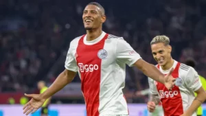 Sebastien Haller may just be making up the number (Photo Credit: Getty Images)